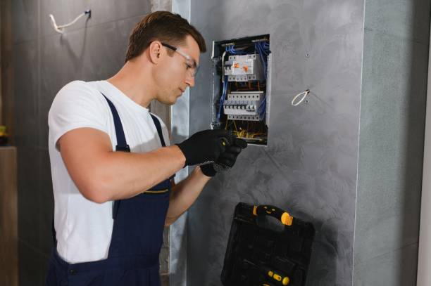 Best 24-Hour Electrician  in Kewanee, IL